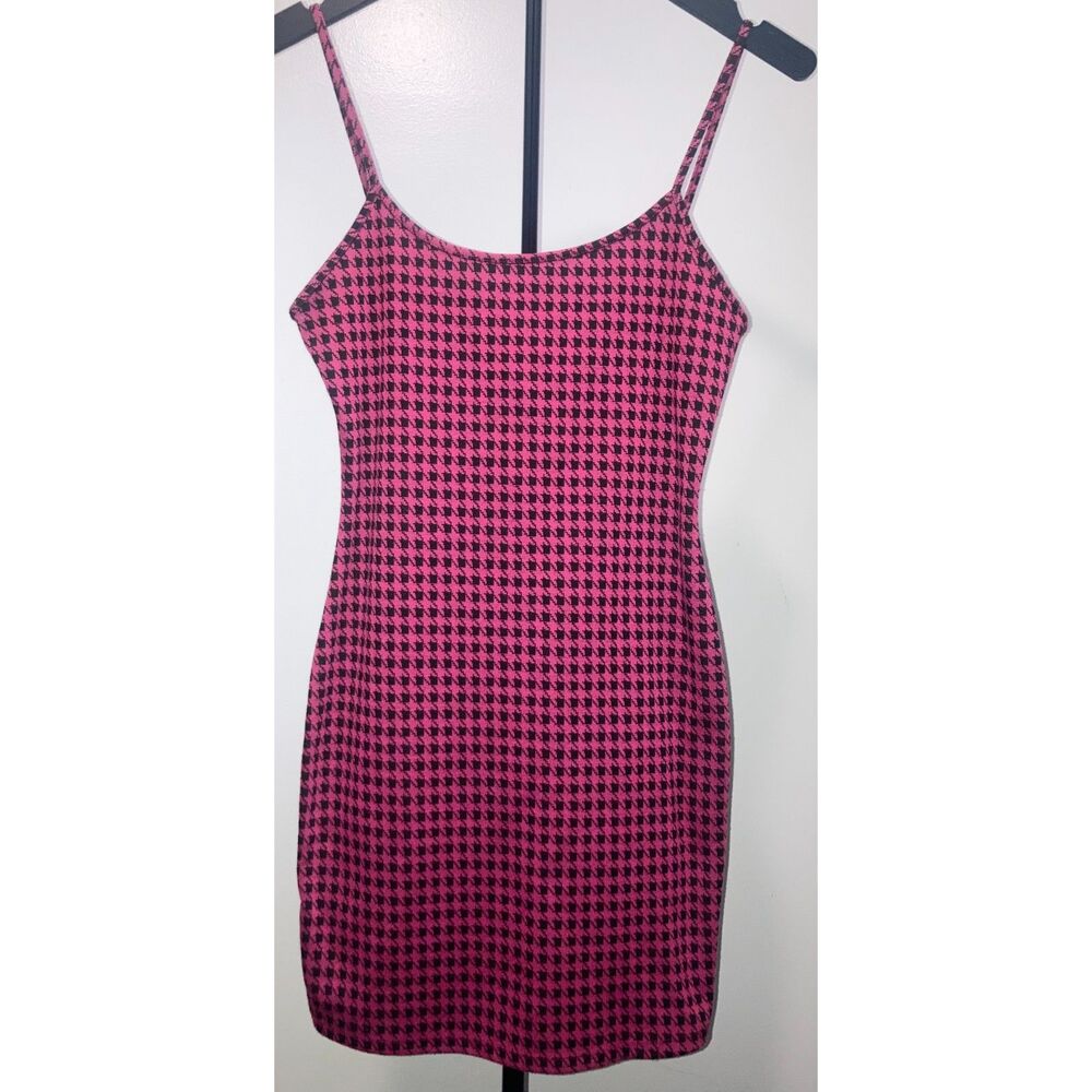 Popular 21 Pink Houndstooth Bodycon Spaghetti Strap Mini Dress M Like New